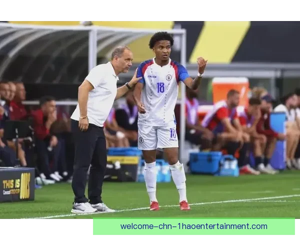 世界杯舞台下个人能力被极致放大的足球竞技现象解析与球队命运关联研究